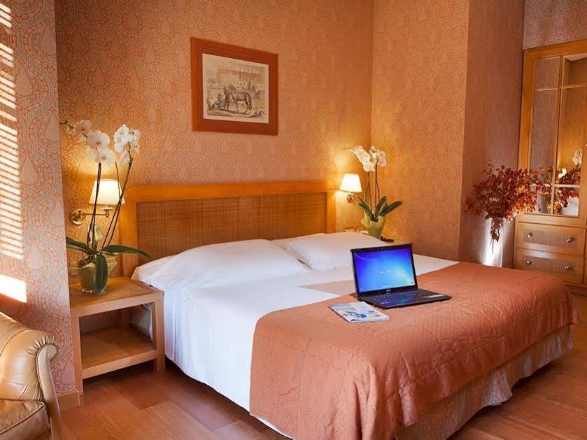 Polo Hotel Rom Eksteriør billede